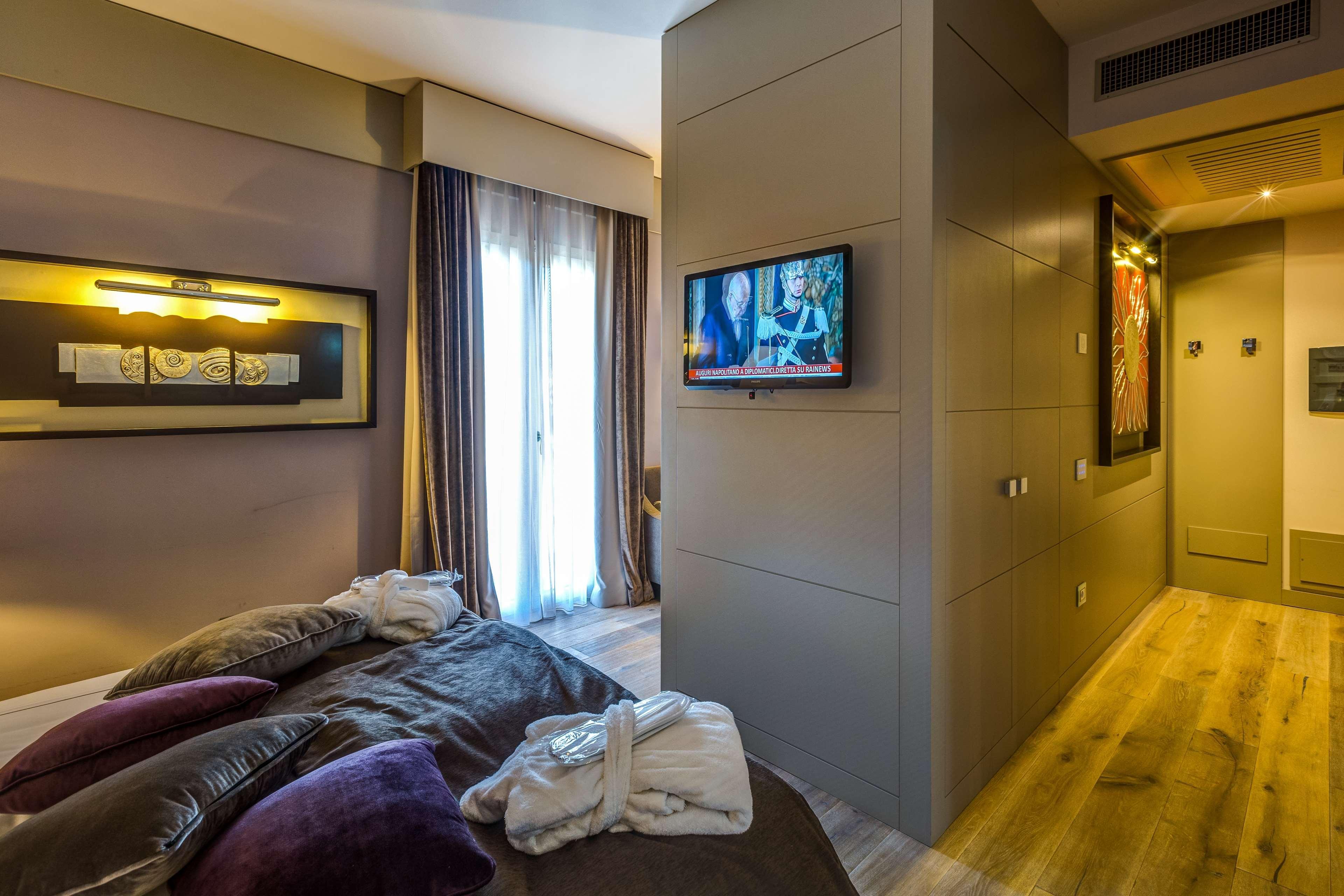 Best Western Plus Hotel Perla Del Porto Catanzaro Exterior photo