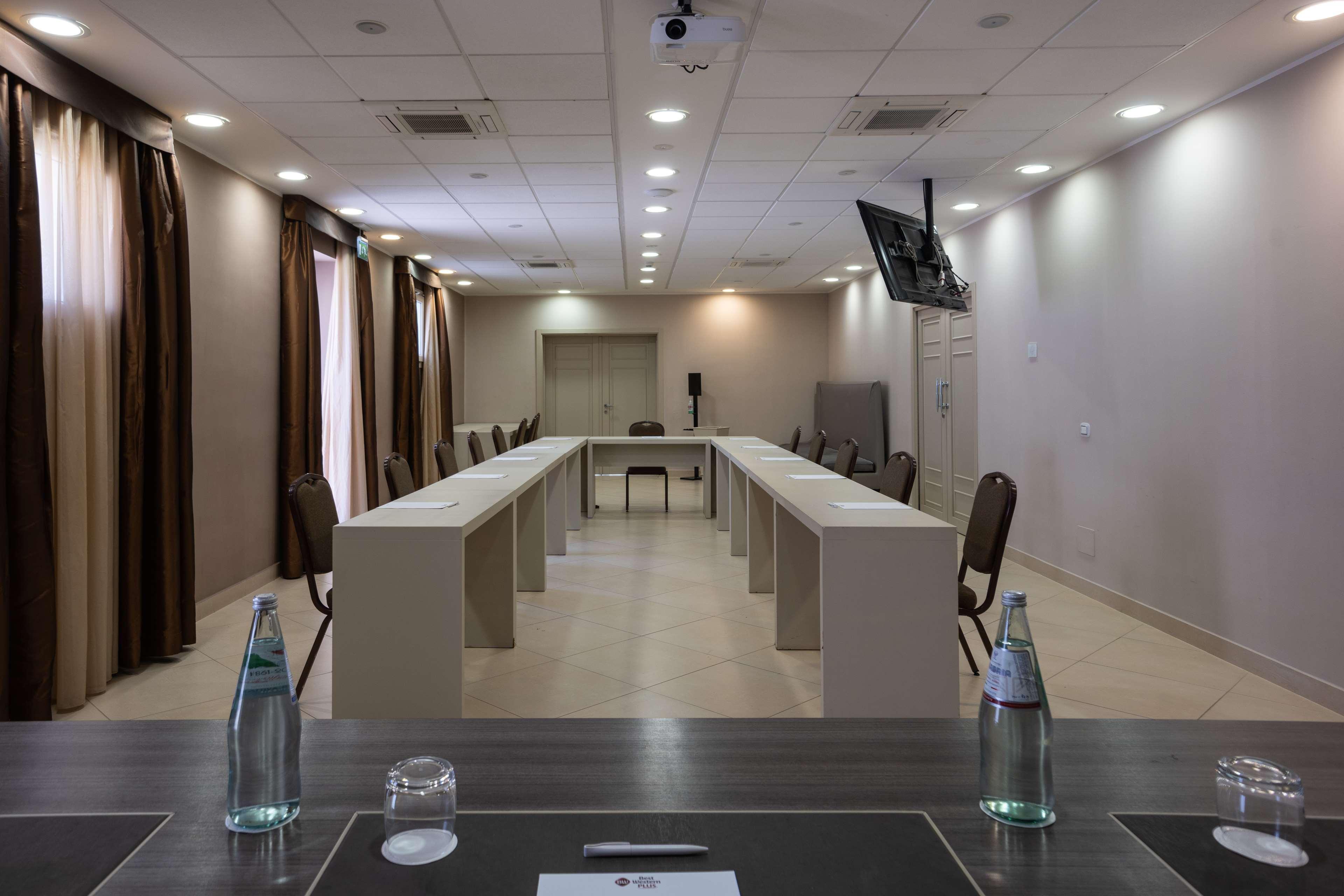 Best Western Plus Hotel Perla Del Porto Catanzaro Exterior photo